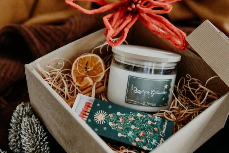 Co można kupić wychowawcy na koniec szkoły, by wywołać uśmiech?