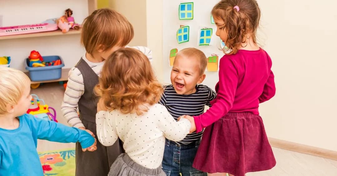 Żłobek to placówka oświatowa? Poznaj prawdę prawną